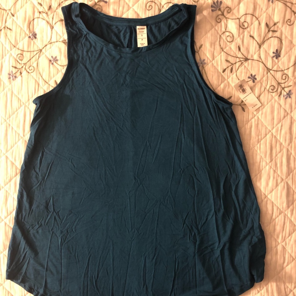 Old Navy tank top - NWT